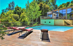 Amazing Home In Sauveterre With Wifi